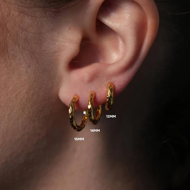 accessory 18K Gold Hammered Texture Huggie Hoop Earrings Etsy - Twistedpendant $30.06