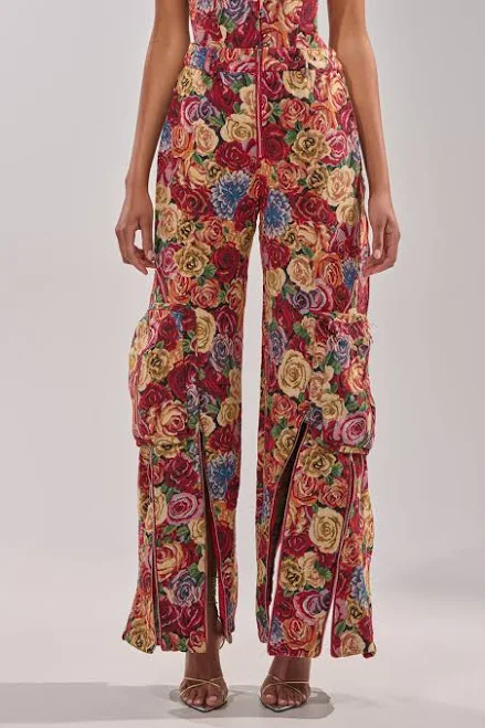 pants Akira Into The Thick of It Floral Cargo Pants AKIRA $85.9