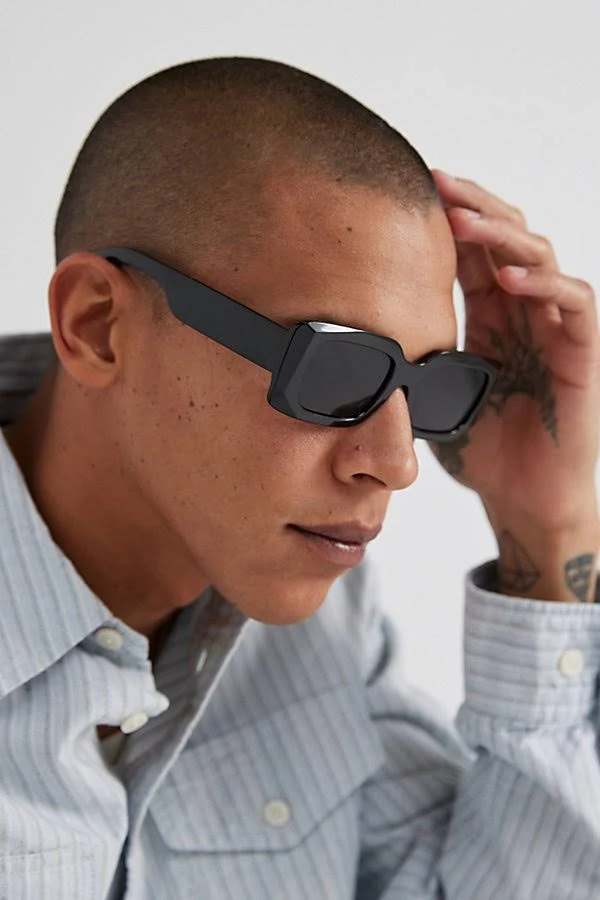 accessory Asher Rectangle Sunglasses Urban Outfitters $15