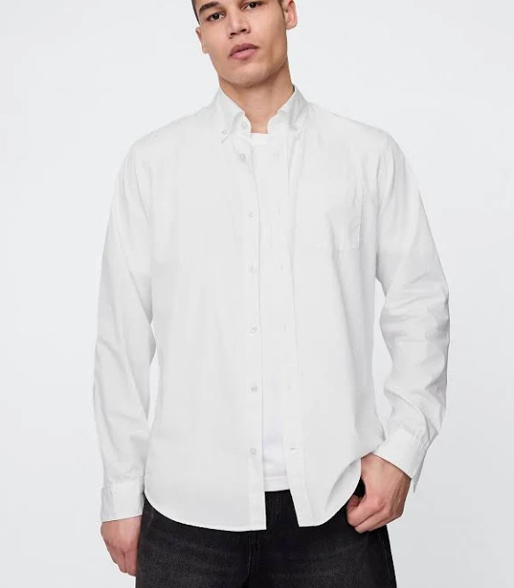 top Gap Men's Organic Cotton Poplin Classic Shirt Gap $35