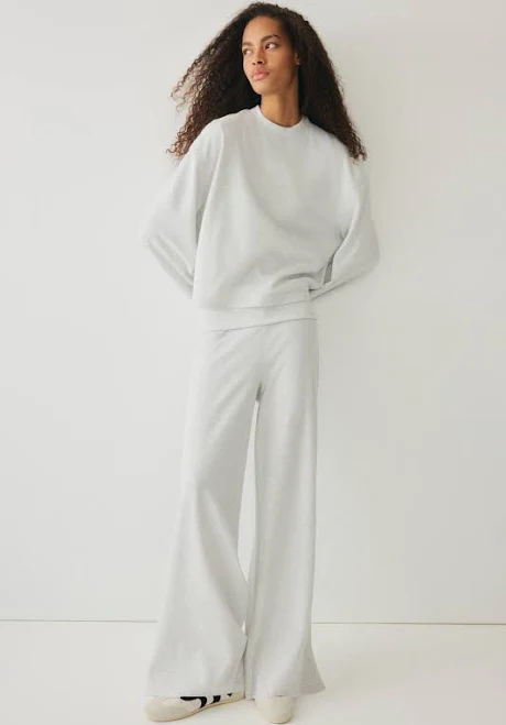 outfits H&M Ladies 2-Piece Jersey Top and Pants Set H&M $39.99