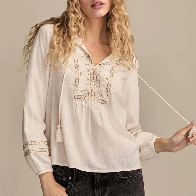 t-shirt Lucky Brand Women's Embroidered Peasant Top Lucky Brand $29.99