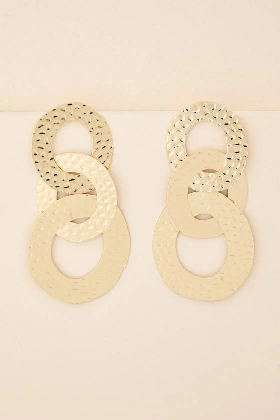 accessory Lulus Hammered Linked Statement Earrings Lulus $16