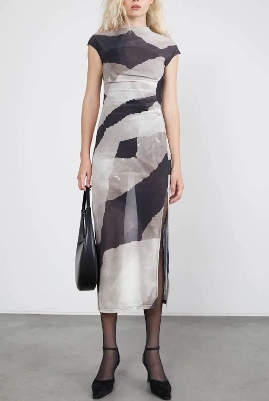 dress Oak + Fort Abstract Print Maxi Dress Oak and Fort US $108