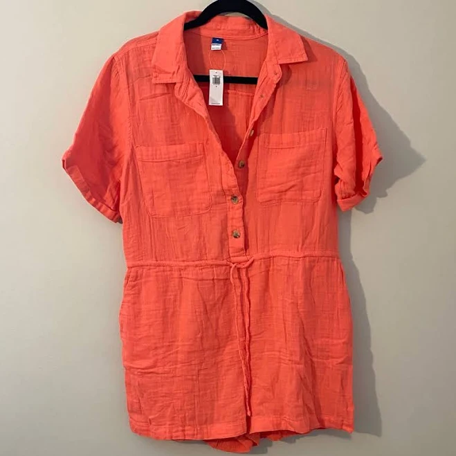 romper Old Navy Pants & Jumpsuits | Old Navy 100% Cotton Coral Short Sleeve Button-Front Romper | Color: Orange/Pink | Size: M | Katiejohnson185's Closet Poshmark $20