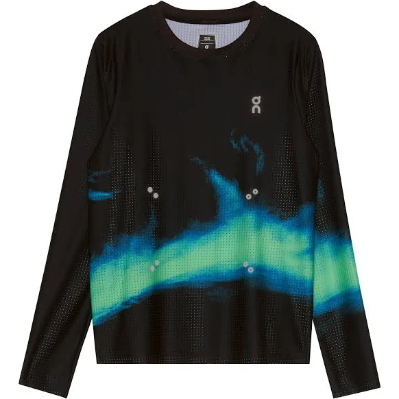 outerwear On Women's Pace Mesh Long-T black On $100