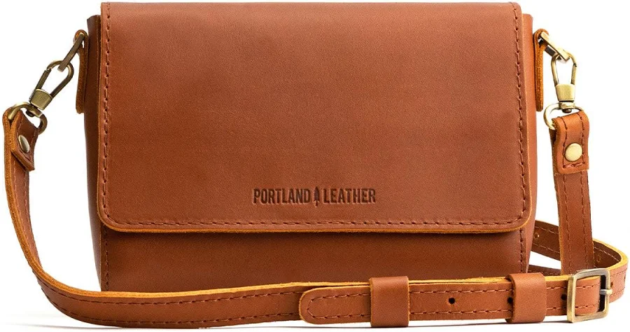 bag Portland Leather Goods Metro Crossbody Bag for Women – Handmade from the Finest Full-Grain Hides Portland Leather Goods $73.5