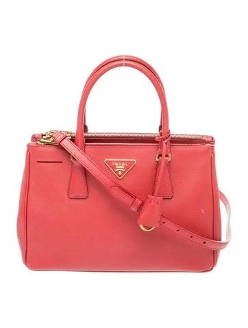 bag Prada Saffiano Galleria Handbag Satchel The RealReal $945