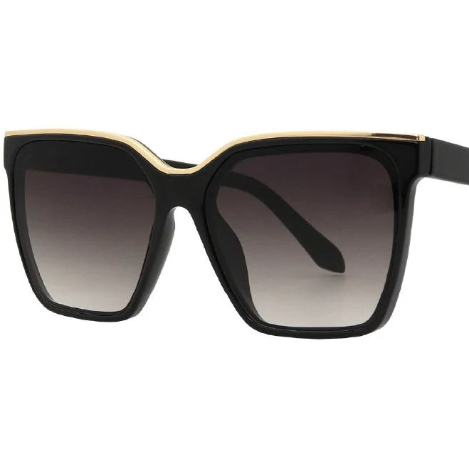 accessory Red by Kiss Mad Shade Oversized Square Sunglasses IVY Beauty $13.99