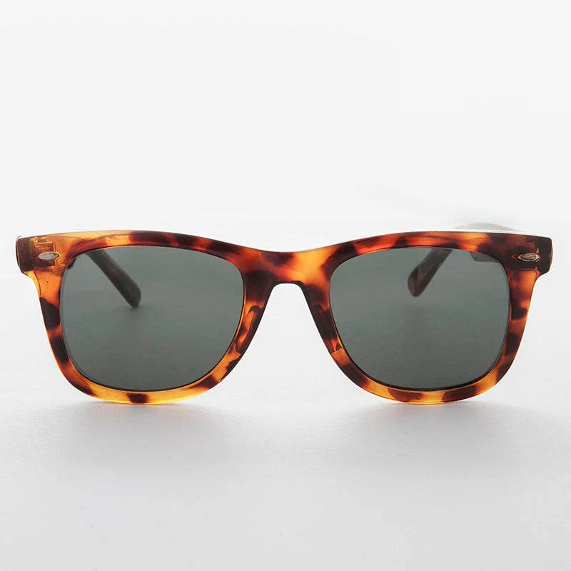 accessory Sunglass Museum Classic Tortoiseshell Square Sunglasses Sunglass Museum $28
