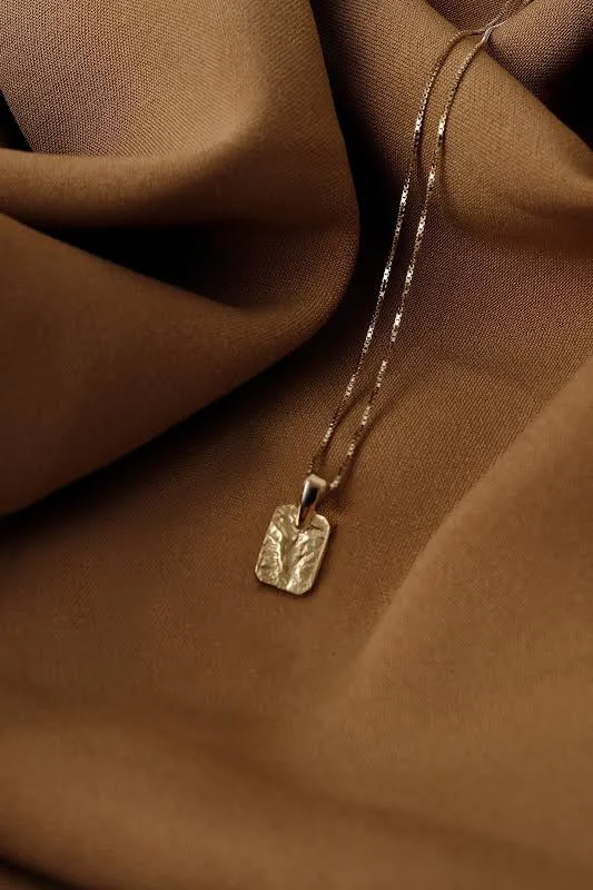 accessory Tiny Gold Rectangle Pendant Necklace Etsy - Seller $56.2