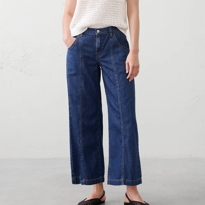 jeans Women's Mid-Rise Wide-Leg Cropped Jeans Banana Republic Factory $60