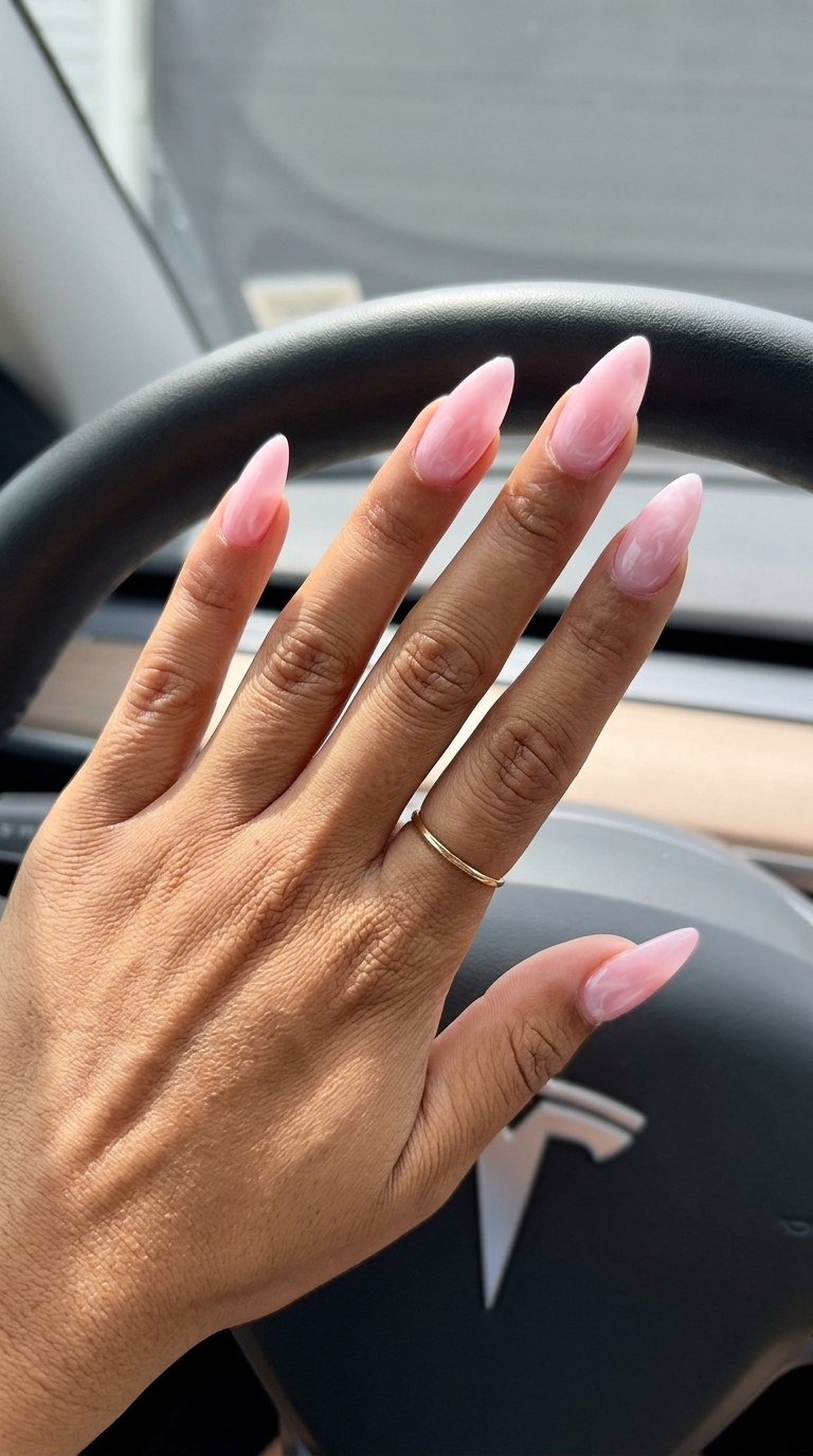 Peach Aura Squoval nail design for effortless summer 2026 casual looks.