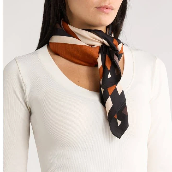 accessory BCBG Diamond Geo Scarf Nordstrom Rack $19.48