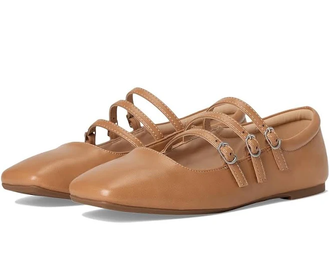 heels Journee Women's Collection Darlin Flats Zappos.com $44.24
