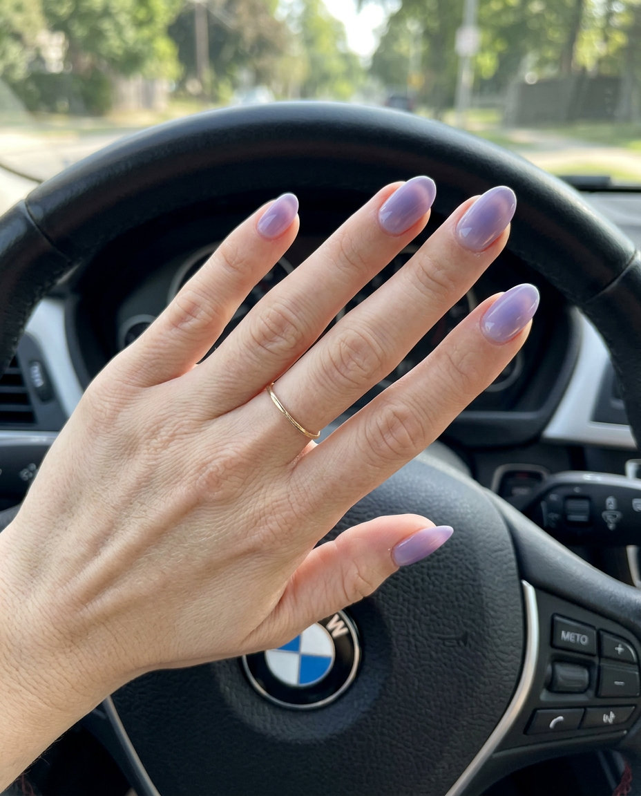 Lavender haze aura gradient nails for summer nails one color 2026. Romantic for date nights or weddings.